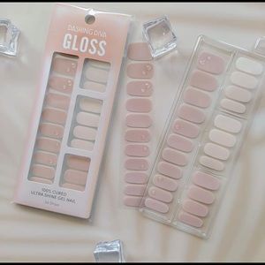 Dashing diva press on strips